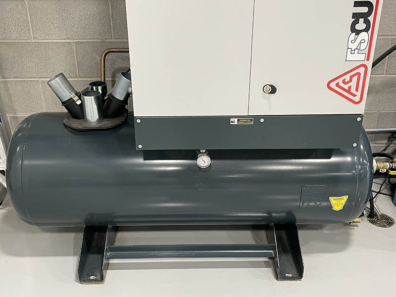 Air compressor