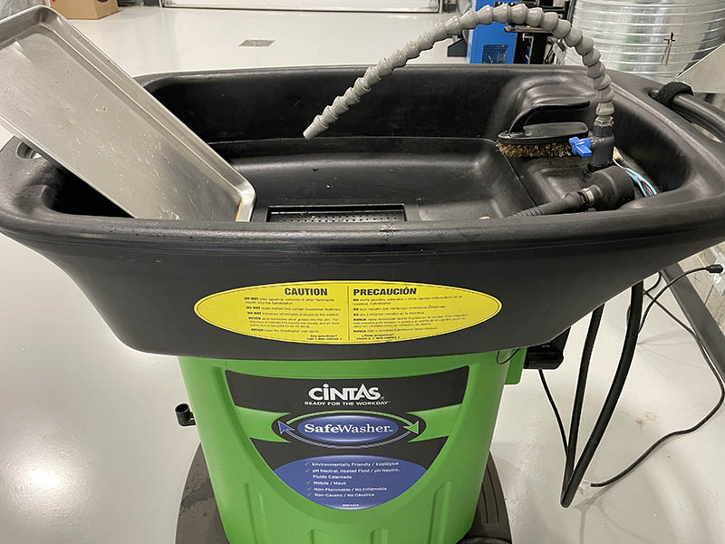 Parts washer